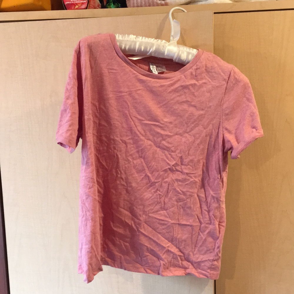 Short sleeved t-shirt